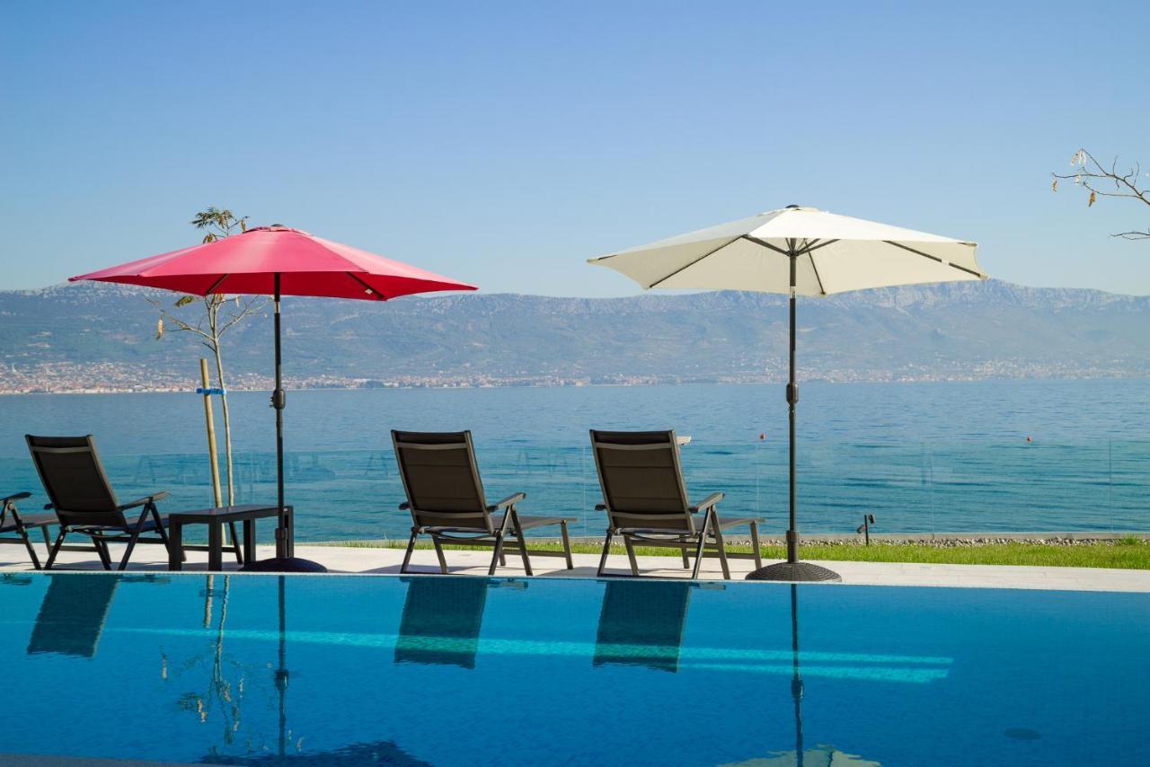 Acadia Beach Villas & Apartments סלאטינה מראה חיצוני תמונה