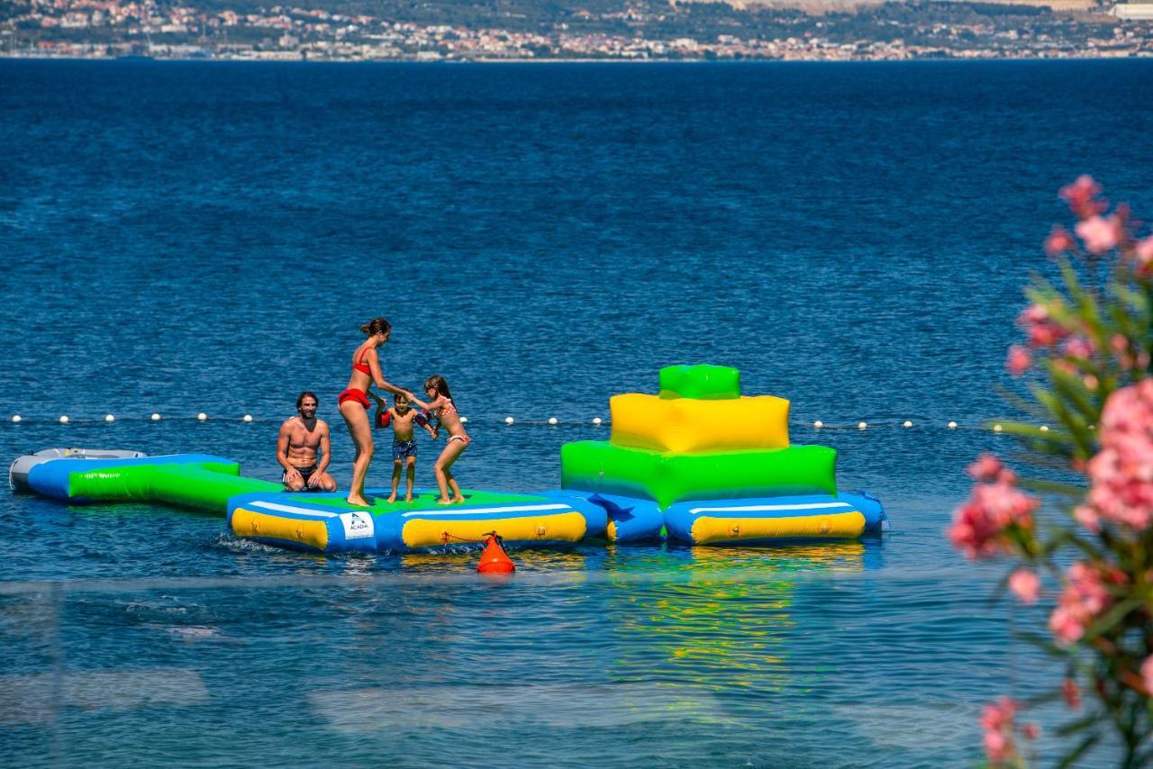 Acadia Beach Villas & Apartments סלאטינה מראה חיצוני תמונה