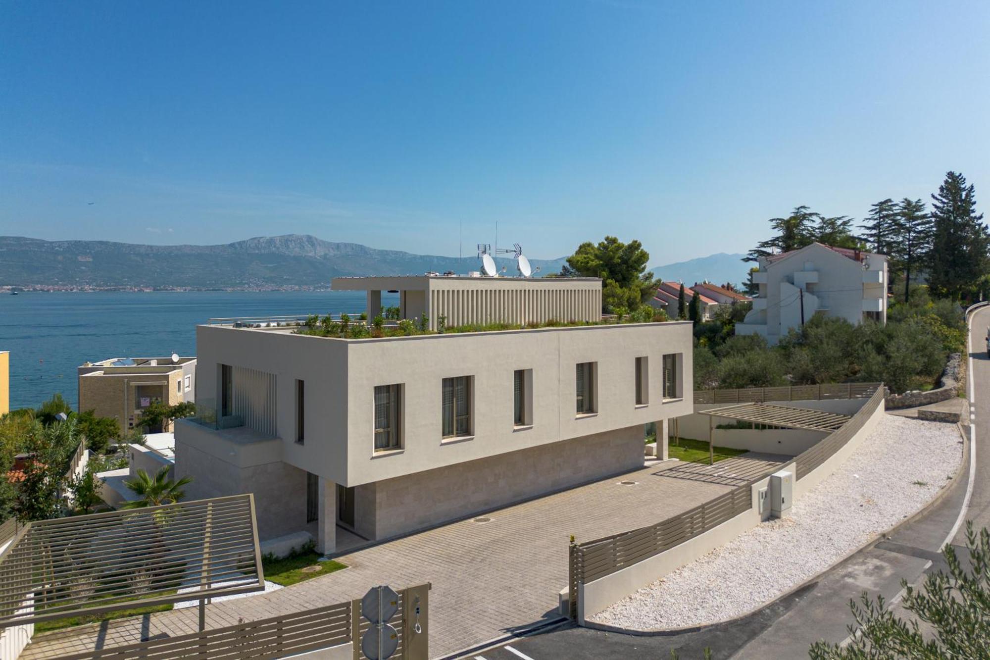 Acadia Beach Villas & Apartments סלאטינה מראה חיצוני תמונה