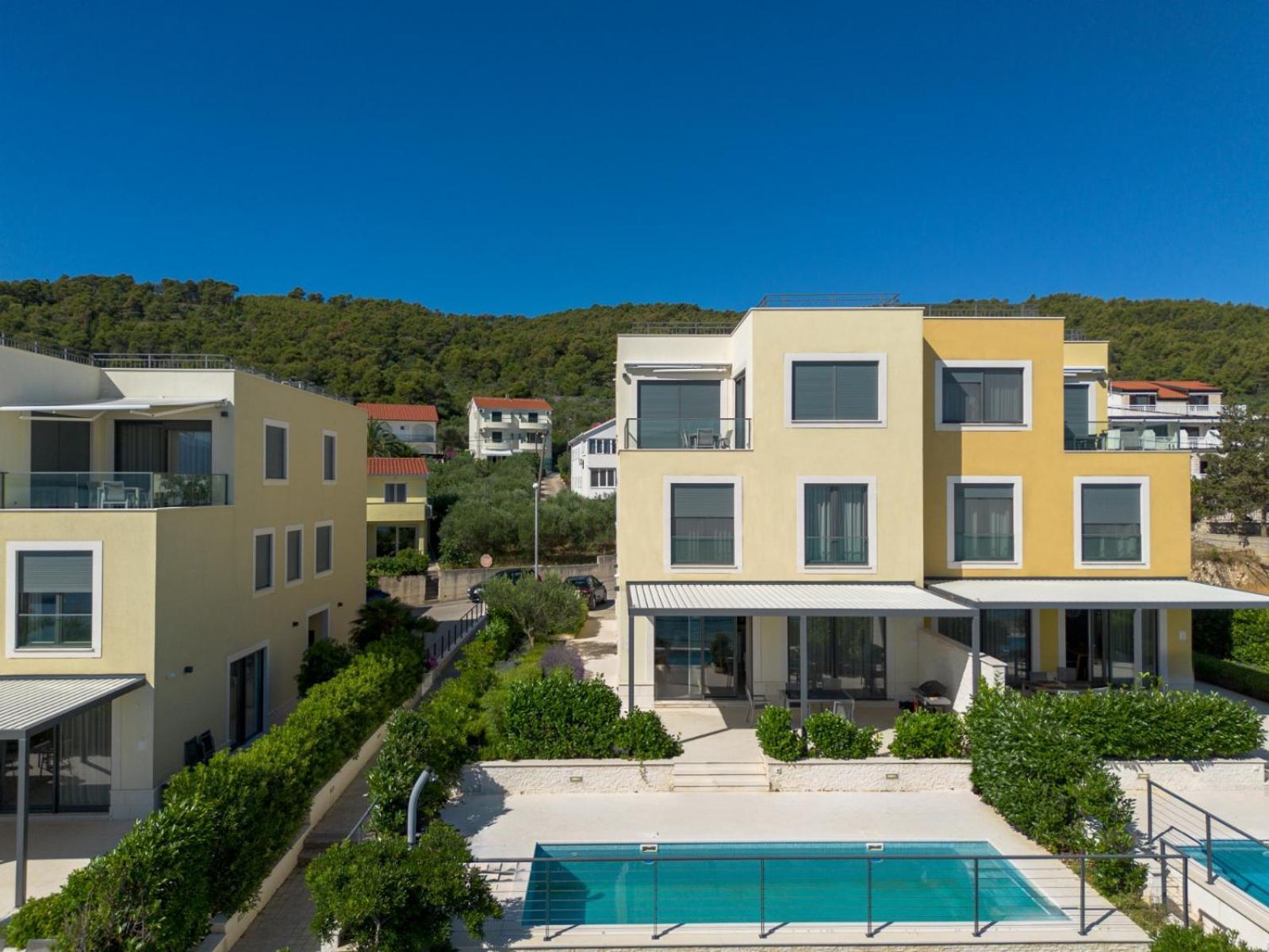 Acadia Beach Villas & Apartments סלאטינה מראה חיצוני תמונה