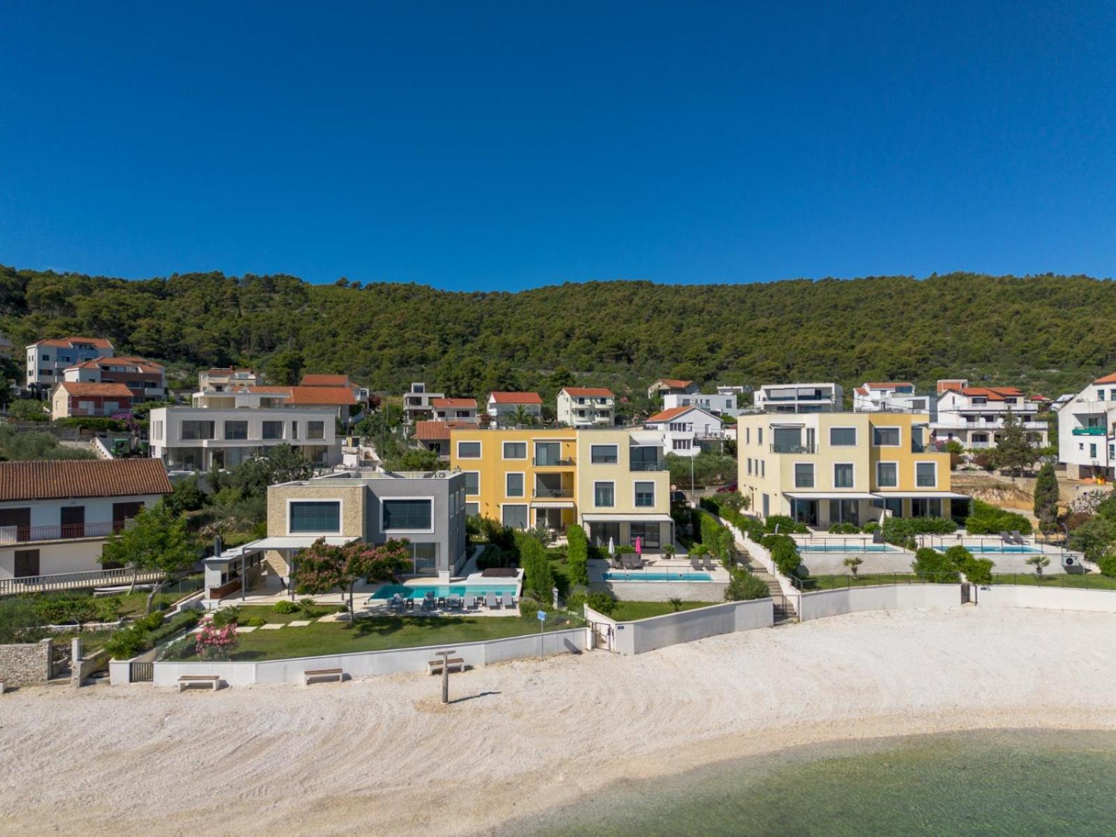 Acadia Beach Villas & Apartments סלאטינה מראה חיצוני תמונה